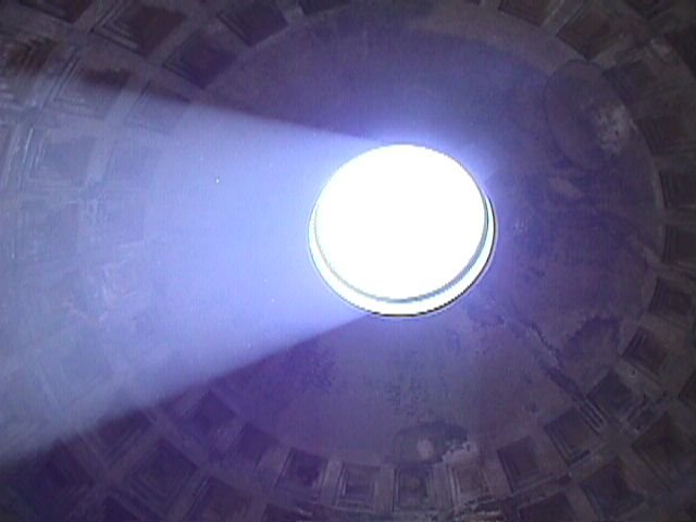 pantheon.jpg (31770 bytes)